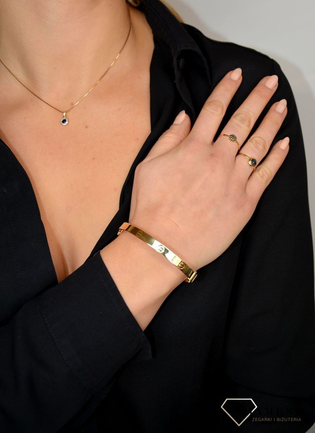 Złota zawieszka DIAMENT 585 okrągła szafir, diamenty P 330SAP Y.jpg